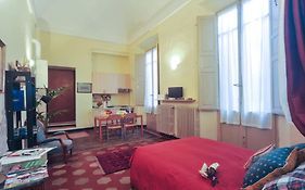 Cozy apartment in Palazzo Malaspina